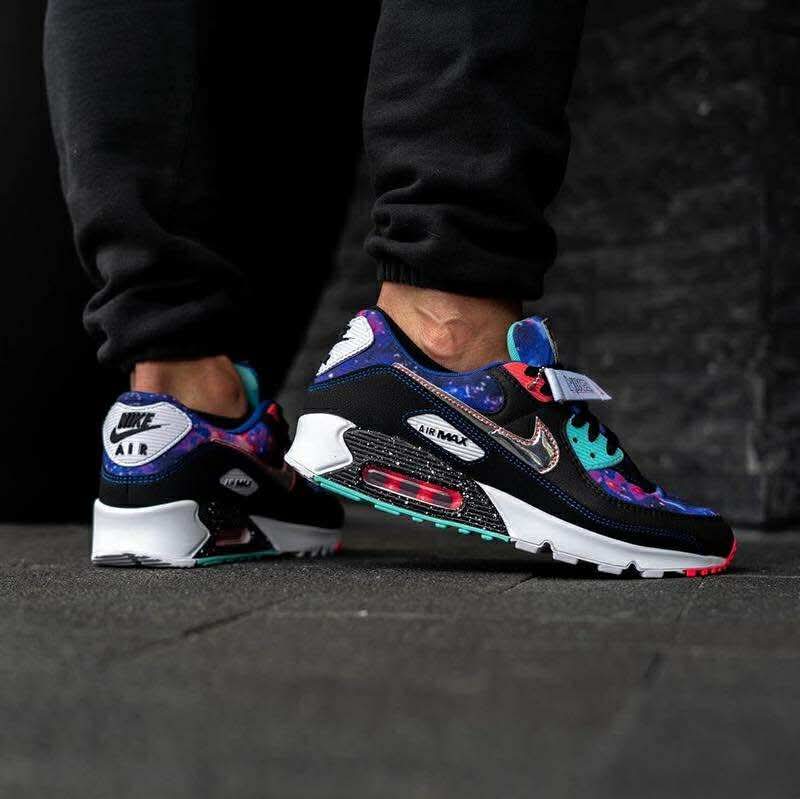 Nike Air Max 90