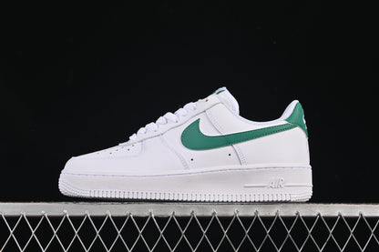 Nike Air Force 1 ’07 Low White & Malachite Green