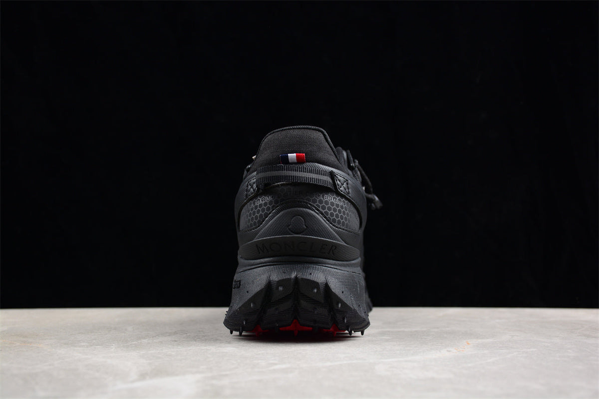 Moncler Trailgrip GTX Low, Triple Black