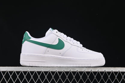 Nike Air Force 1 ’07 Low White & Malachite Green