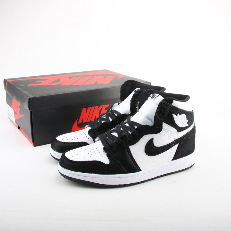 Air Jordan 1 Low “UNC”, a popular sneaker