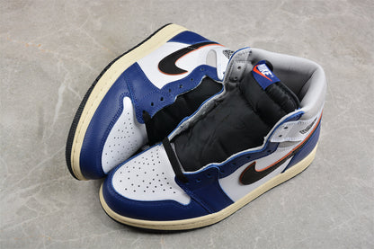 Air Jordan 1 Retro High OG, Blue Royal & White Edition