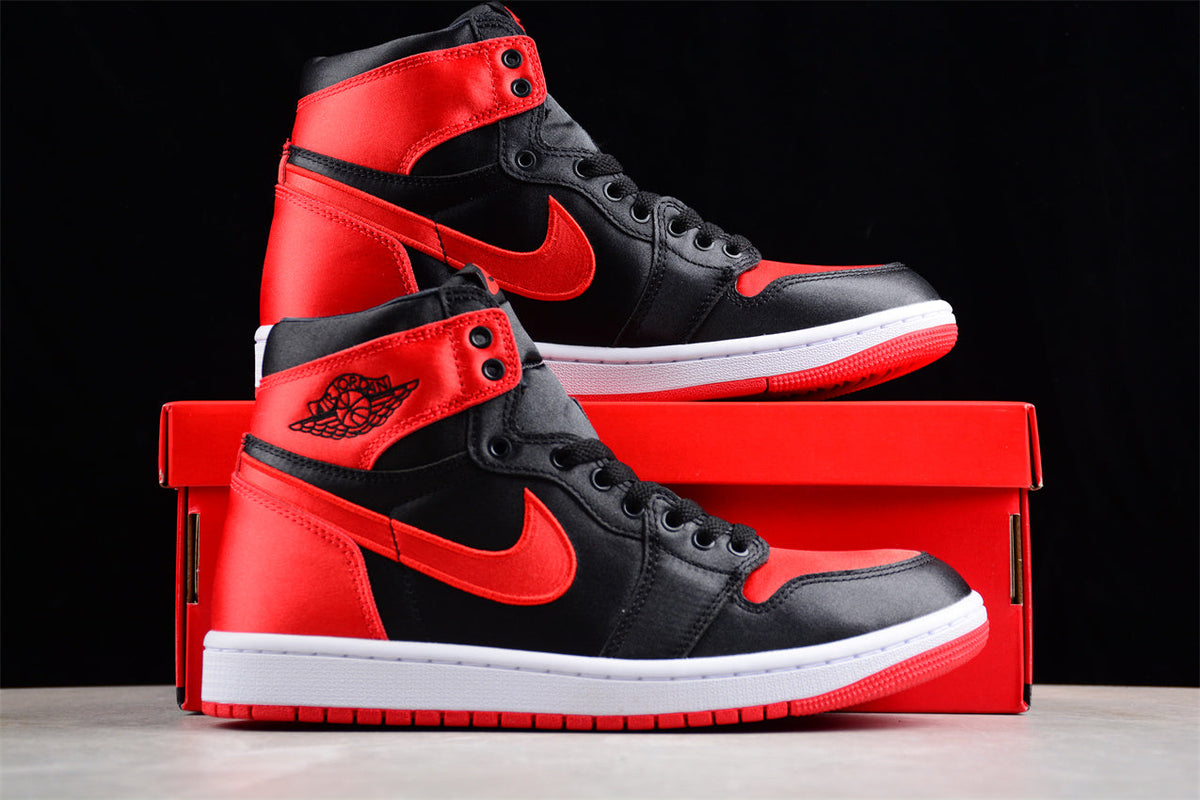 Air Jordan 1 High OG Satin Bred
