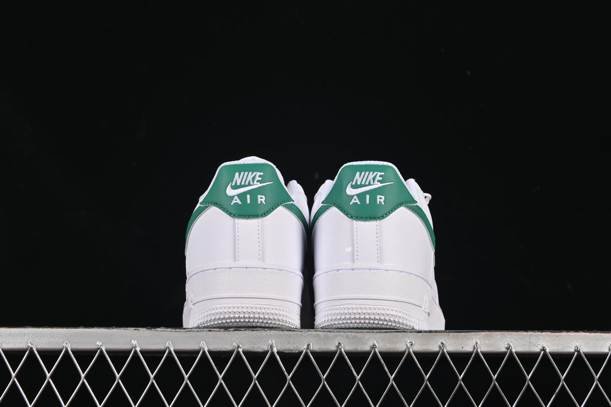 Nike Air Force 1 ’07 Low White & Malachite Green