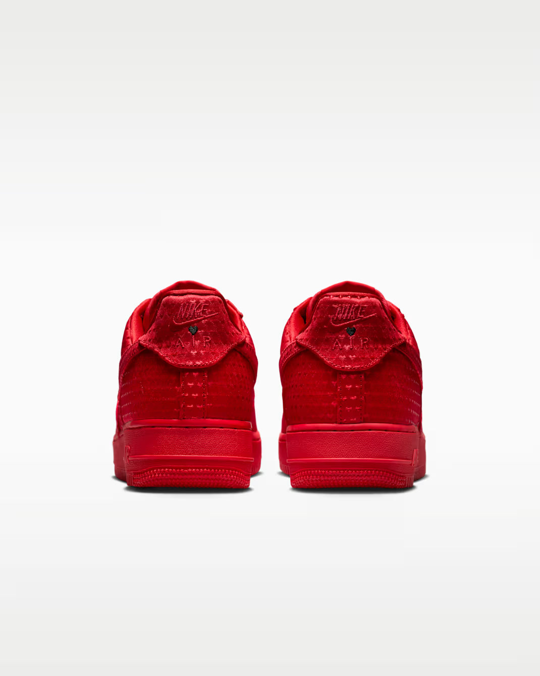 Nike Air Force 1 Retro "Valentine's Day"