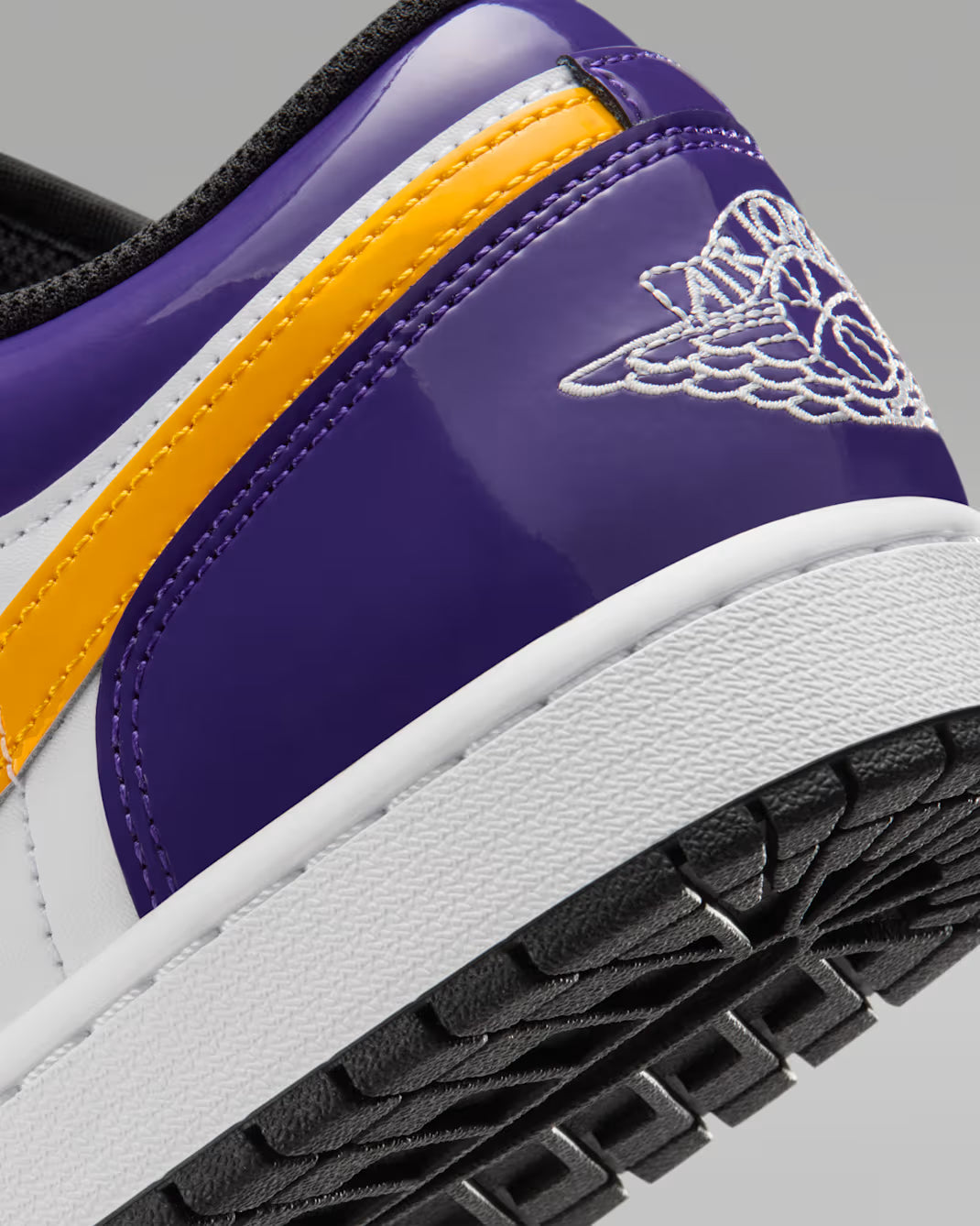 Air Jordan 1 Low SE