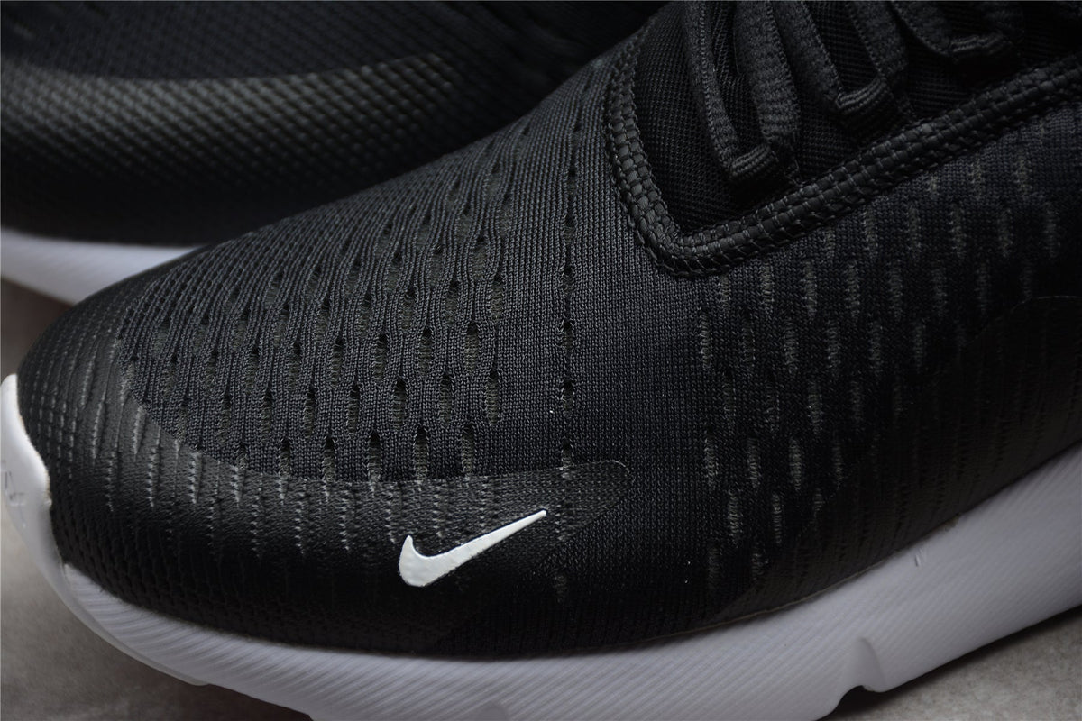 Nike Air Max 270 Black/White