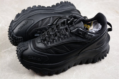 Moncler Trailgrip GTX Low, Triple Black