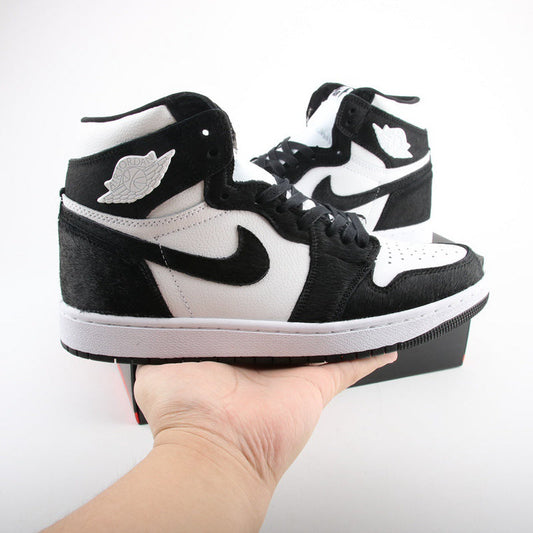 Air Jordan 1 Low “UNC”, a popular sneaker