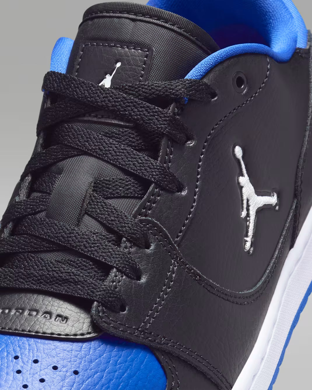 Jordan Court Connect Low