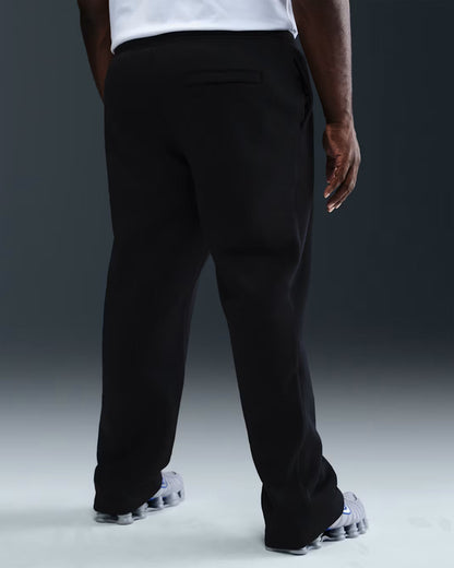 Nike Club Fleece trousers with raw hem (men's)
