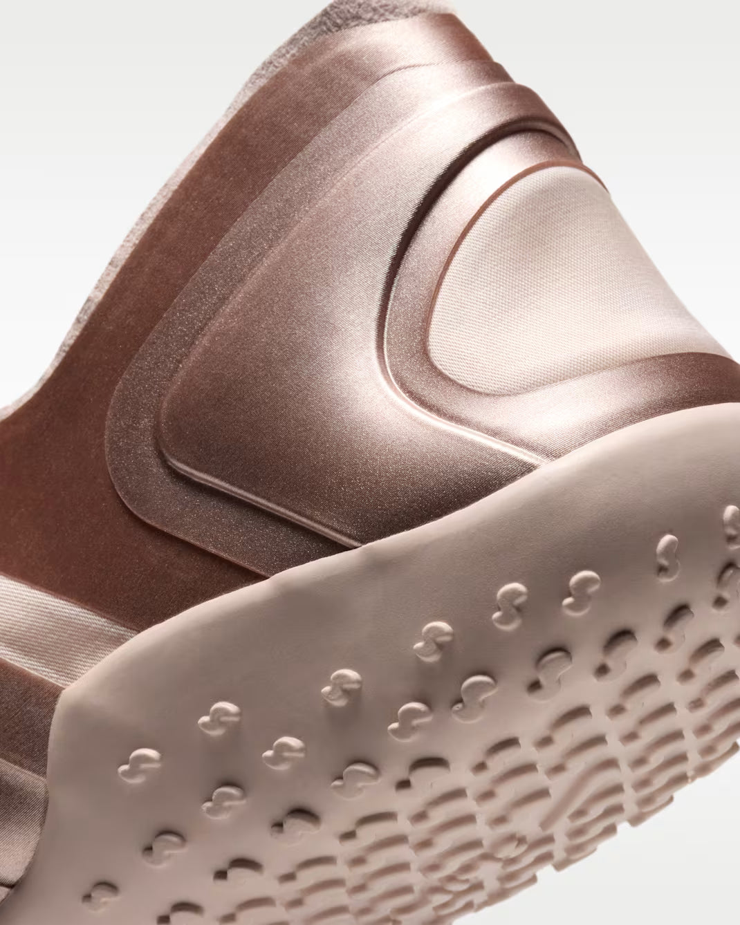NikeSKIMS Rift Satin