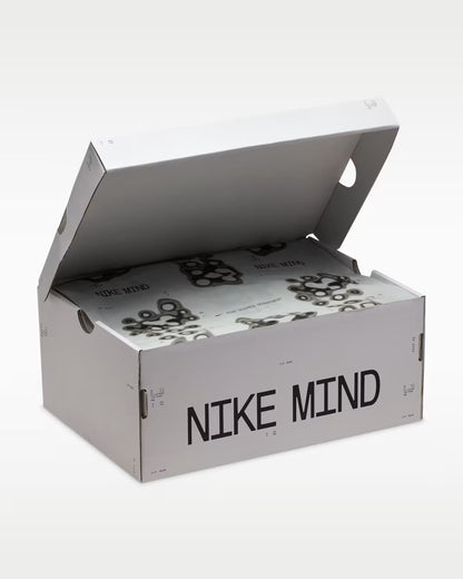 Nike Mind 002