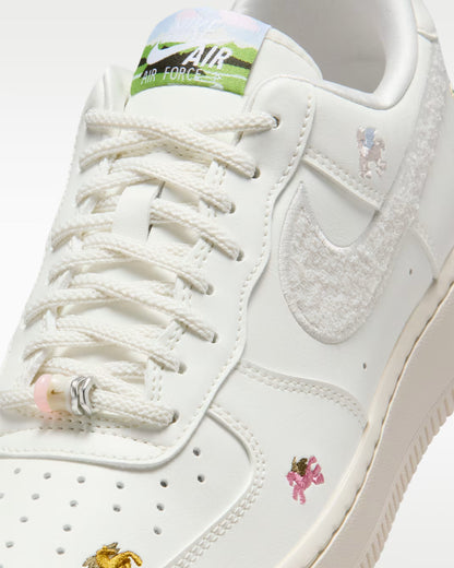 Nike Air Force 1 '07 SE "LNY"