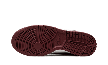 Nike Dunk Low Bordeaux (Women's)