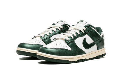 Nike Dunk Low Vintage Green (W)