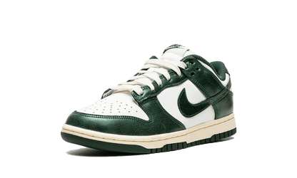 Nike Dunk Low Vintage Green (W)