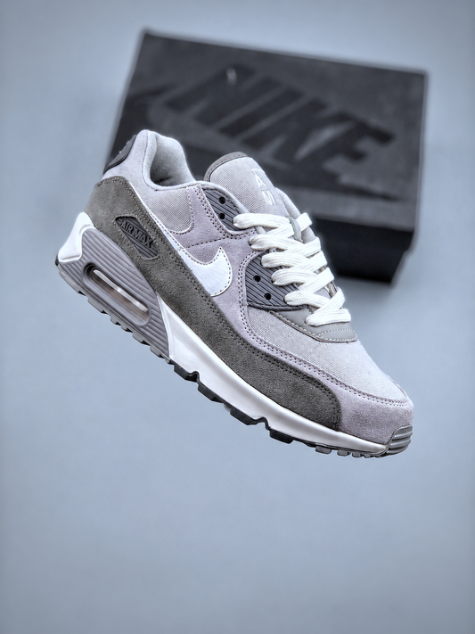 Nike Air Max 90, Soft Grey and White