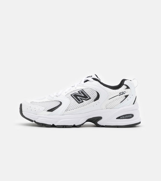 New Balance 530 | White / Black | supplied product photograph